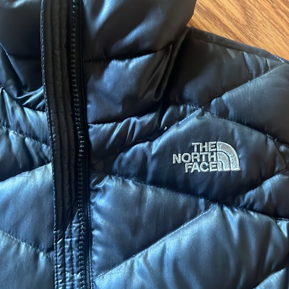North Face Puffer Vest - Picture 3 of 4